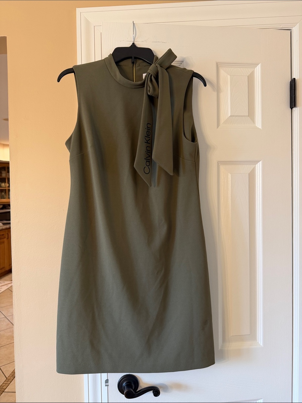 Calvin Klein Olive Tie-Neck Sleeveless Shift Dress